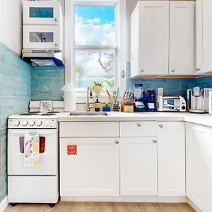 Mermaid's Retreat Apartment