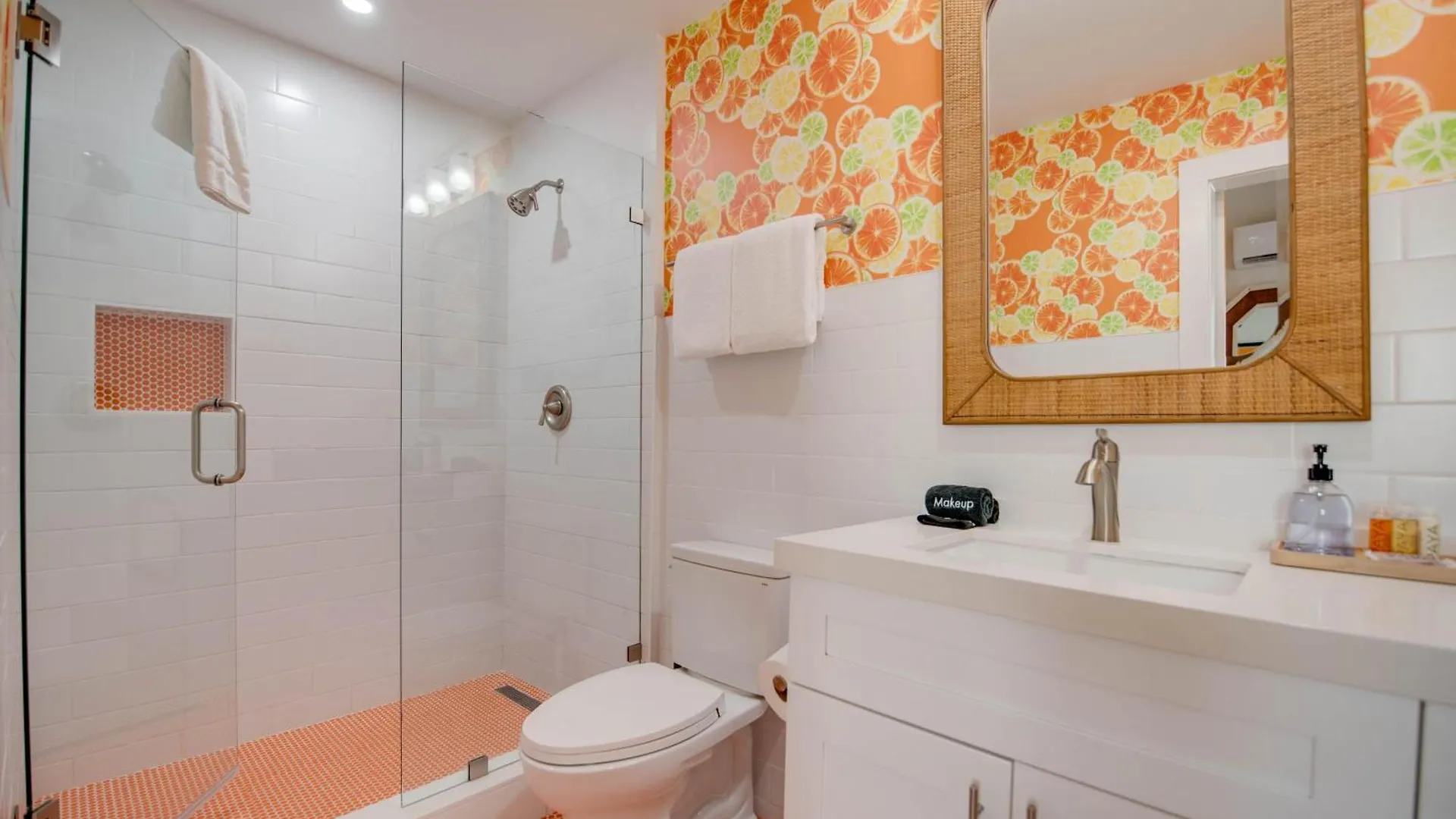 Apartment Citrus Queen At Custom House Inn Key West United States